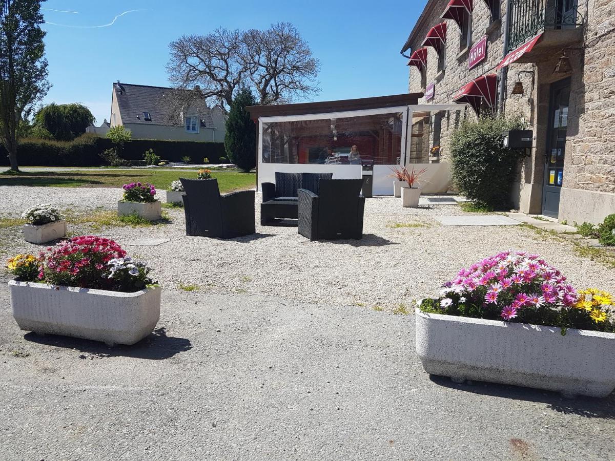 Auberge Le Guinefort Léhon エクステリア 写真